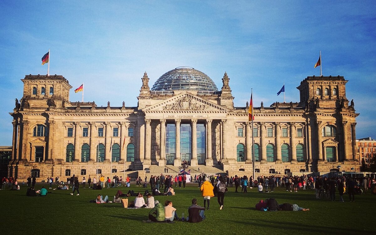 Visit the German Parliament Building 